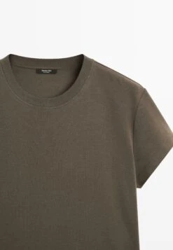 Massimo Dutti CROPPED WITH CONTRAST RIBBED TRIMS - Basic T-shirt - Dark Brown -Massimo Dutti Shop c9c24759241441afa9cf4be6cbf4accb