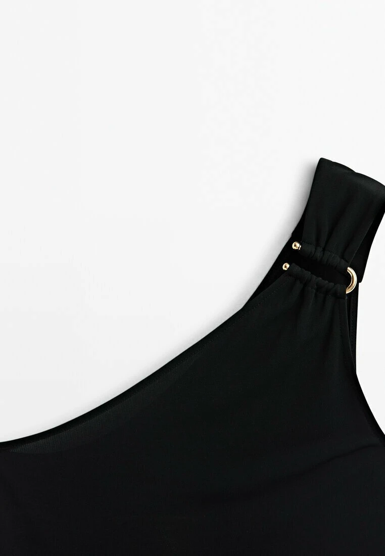 Massimo Dutti AsymmetricWith Piece Detail- Top - Black 8 Massimo Dutti AsymmetricWith Piece Detail- Top - Black - Image 6