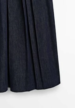 Massimo Dutti Rinse-Wash Box Pleat - Pencil Skirt - Dark Blue -Massimo Dutti Shop cb0b854a43f244bd867d1b54e5515182