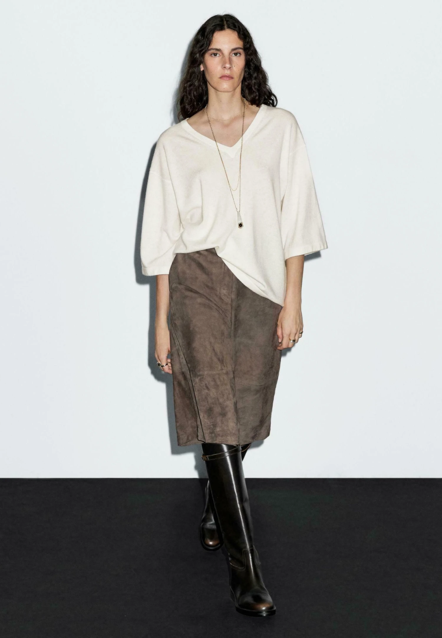 Massimo Dutti WIDE V-NECK - Jumper - White 7 Massimo Dutti WIDE V-NECK - Jumper - White - Image 5