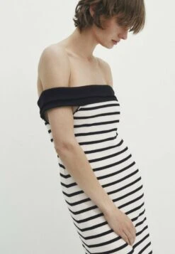 Massimo Dutti Striped With Contrast Boat Neck - Maxi Dress -Massimo Dutti Shop cb7f30bc2bd549edb806b138c89b6d31