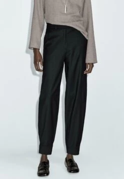 Massimo Dutti SAROUEL WITH BUCKLE - Trousers - Black