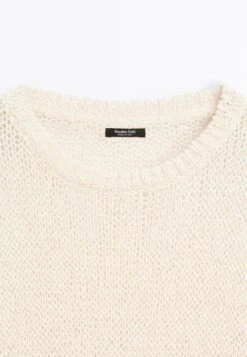 Massimo Dutti OVERSIZE OPENWORK WITH V-NECK - Jumper - Beige -Massimo Dutti Shop cb92419253a345e4b266cc5469045b42