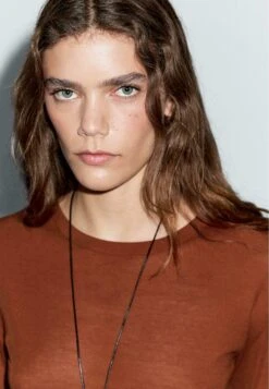 Massimo Dutti REGULAR FIT LONG SLEEVE - Long Sleeved Top - Orange -Massimo Dutti Shop cbc191f534284745a19370029b67aab1