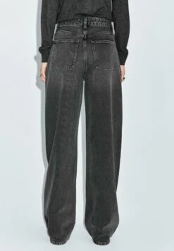 Massimo Dutti Relaxed Fit Jeans - Dark Grey -Massimo Dutti Shop cc1f29d9cbeb41579e363616c700f324