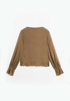 Massimo Dutti TEXTURED GARMENT WITH RUFFLES - Blouse - Khaki 16 Massimo Dutti TEXTURED GARMENT WITH RUFFLES - Blouse - Khaki -Massimo Dutti Shop cd96bc9b2441425bb14319e79c53ae0e