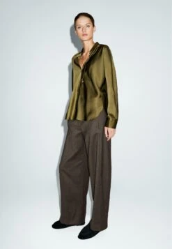 Massimo Dutti BARREL FIT - Trousers - Dark Brown 15 Massimo Dutti BARREL FIT - Trousers - Dark Brown -Massimo Dutti Shop ce92cfc37e554d02b38773ca4e6f3093