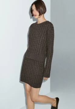 Massimo Dutti CABLE WITH CREW NECK - Jumper - Mottled Brown 16 Massimo Dutti CABLE WITH CREW NECK - Jumper - Mottled Brown -Massimo Dutti Shop cf9f9c033798487d86f097a580b8c8b9