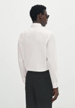 Massimo Dutti Regular Fit - Formal Shirt - White -Massimo Dutti Shop d16b6f2a80ea4b809e9bc10ed34c21f8