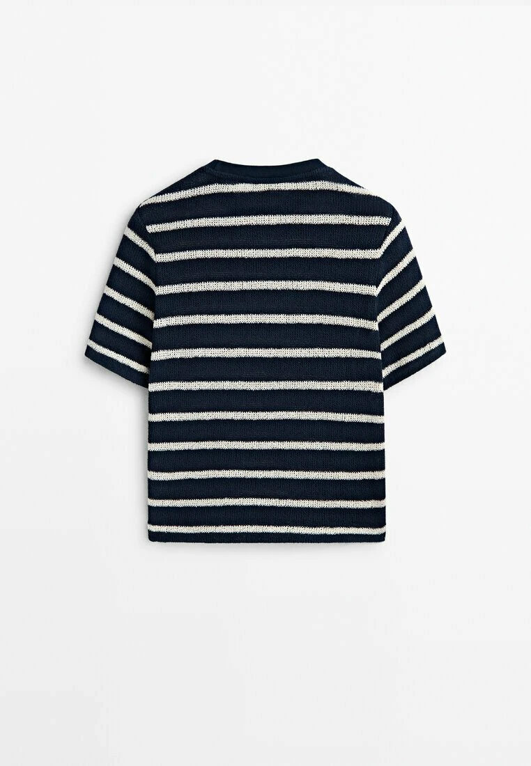 Massimo Dutti Textured Striped Blend - Print T-Shirt - Dark Blue 8 Massimo Dutti Textured Striped Blend - Print T-Shirt - Dark Blue - Image 6