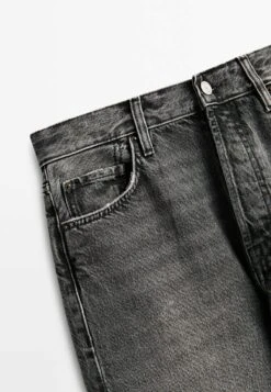 Massimo Dutti Fit - Straight Leg Jeans 17 Massimo Dutti Fit - Straight Leg Jeans -Massimo Dutti Shop d2c17d786701476d8d478d9db1b28f78