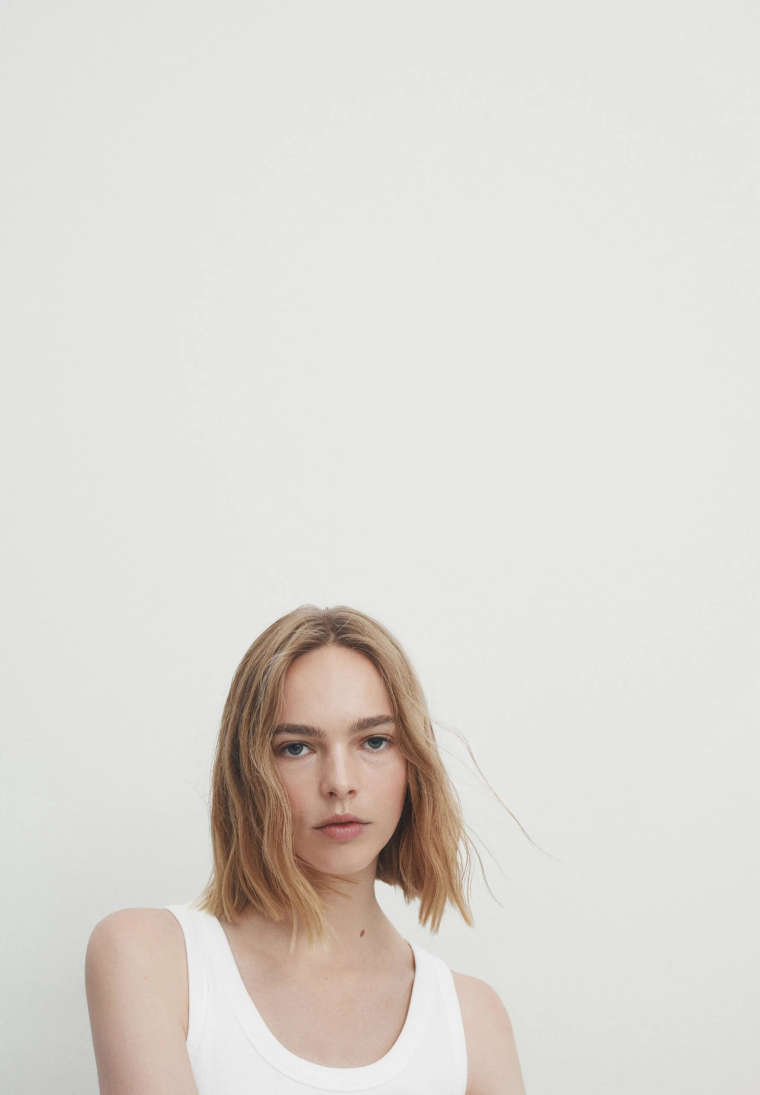 Massimo Dutti SleevelessBlend - Top - White 6 Massimo Dutti SleevelessBlend - Top - White - Image 4