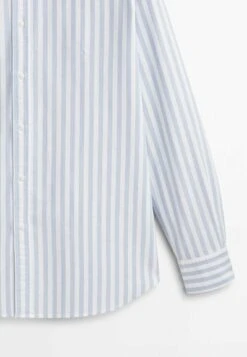 Massimo Dutti Soft Wash Regular Fit Striped Oxford - Shirt - Blue 21 Massimo Dutti Soft Wash Regular Fit Striped Oxford - Shirt - Blue -Massimo Dutti Shop d436d6565ead4c41acb4fd6dc79355cd