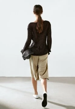 Massimo Dutti MOULINÉ V-NECK - Jumper - Dark Brown -Massimo Dutti Shop d5e242e29e154324b1f89495caf75409