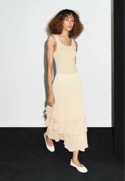 Massimo Dutti LONG RUFFLED WITH SASH - A-line Skirt - Beige -Massimo Dutti Shop d703b12e36724d87ab0f7bb2373a95f3