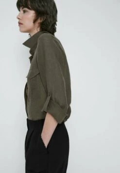 Massimo Dutti With Pockets - Button-Down Blouse - Green -Massimo Dutti Shop d72fd3ad0af84b8791f99e365aa5719a