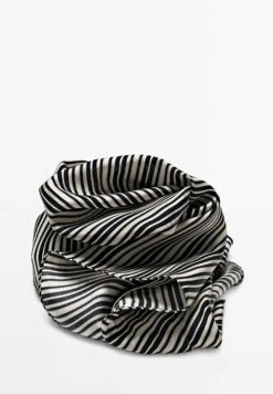 Massimo Dutti Foulard - Dark Blue -Massimo Dutti Shop d8465c9193b5471da98c70d7b7be15c9