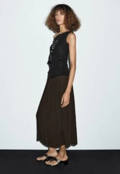 Massimo Dutti PLEATED MIDI - A-line Skirt - Dark Brown -Massimo Dutti Shop d84f5a5892c5478594ec7b276f5c6458