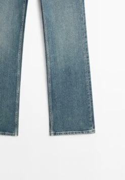 Massimo Dutti HIGH-WAIST WITH TURN-UP HEMS - Bootcut Jeans - Blue -Massimo Dutti Shop d912bdc2ccad4369b1486b5d38c17a65