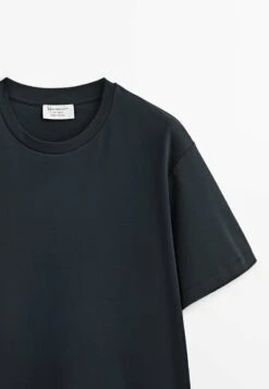 Massimo Dutti Studio -Short Sleeve - Basic T-Shirt - Dark Blue 20 Massimo Dutti Studio -Short Sleeve - Basic T-Shirt - Dark Blue -Massimo Dutti Shop d929d08940f64265b157104dd6fee6ed