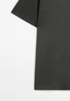 Massimo Dutti Short Sleeve - Basic T-Shirt - Khaki -Massimo Dutti Shop d97a990fadf74d3d9ff6e1b5f40a0841