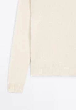 Massimo Dutti CREW NECK CASHMERE WITH LONG SLEEVES - Jumper - Beige -Massimo Dutti Shop d9e2d6271c1348a4b9df85954cc8319a