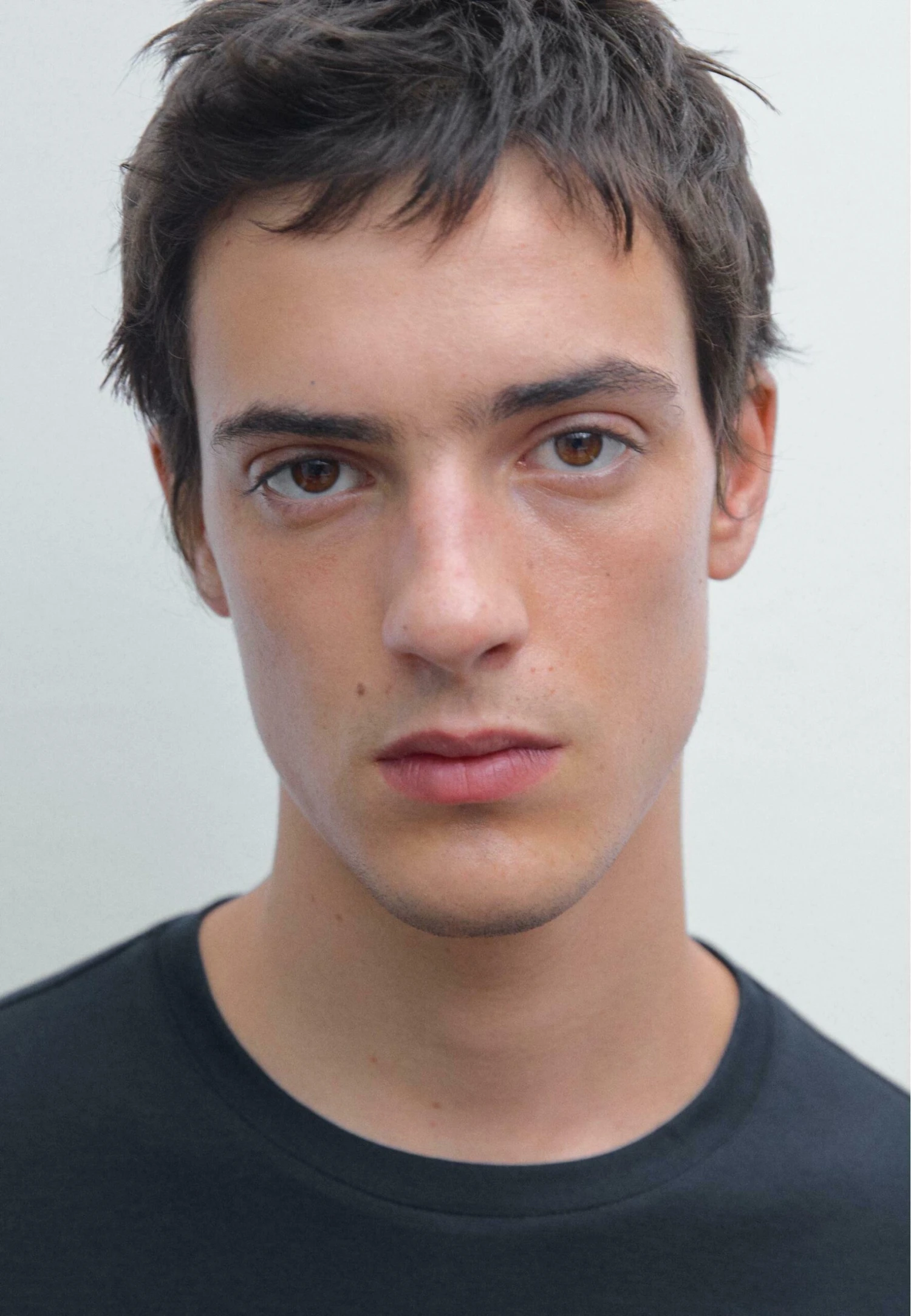 Massimo Dutti CREW NECK WITH RIBBED TRIMS - Basic T-shirt - Dark Blue 6 Massimo Dutti CREW NECK WITH RIBBED TRIMS - Basic T-shirt - Dark Blue - Image 4