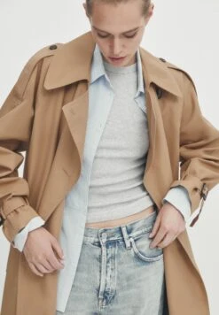 Massimo Dutti Voluminous With Belt - Trenchcoat - Camel -Massimo Dutti Shop daa01f1743c94f908535f6c242388ac1