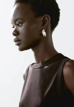 Massimo Dutti BOXY FIT WITH CREW NECK - Basic T-shirt - Ochre -Massimo Dutti Shop dbd70892625441b3934560620ea0e9a6