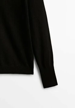 Massimo Dutti Jumper - Black 16 Massimo Dutti Jumper - Black -Massimo Dutti Shop dc35be204504460ea29f4e6bcc8d368d