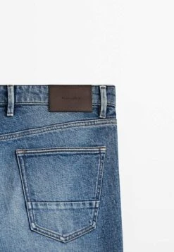 Massimo Dutti Stonewash- Straight Leg Jeans - Blue -Massimo Dutti Shop dc3c5ee501eb4a6a9757d3444599050c