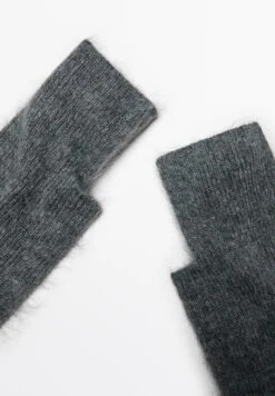 Massimo Dutti Fingerless Gloves - Sand -Massimo Dutti Shop dde8e5b246b14945aaa490447a46a5be