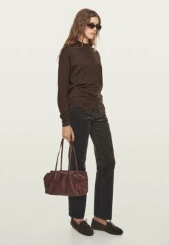 Massimo Dutti MOCK TURTLENECK WITH COVERED BUTTONS - Cardigan - Dark Brown 16 Massimo Dutti MOCK TURTLENECK WITH COVERED BUTTONS - Cardigan - Dark Brown -Massimo Dutti Shop de1130fbbbaa44d4b5aab416671a88d1