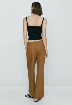 Massimo Dutti Straight With Double Dart Detail - Trousers - Camel -Massimo Dutti Shop df678682e70142d5ab8a89143b667355