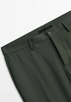 Massimo Dutti Cold Studio - Chinos - Green -Massimo Dutti Shop dfd16b3c51be487f80dcb68d73a7a5dd