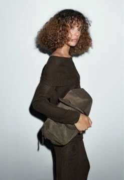 Massimo Dutti DRAPED BOAT NECK - Jumper - Brown -Massimo Dutti Shop e1f78513045f46e185118d8477590ec8