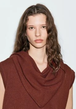 Massimo Dutti V-NECK WITH SCARF - Jumper - Dark Red 14 Massimo Dutti V-NECK WITH SCARF - Jumper - Dark Red -Massimo Dutti Shop e1ffcff5e0bf4db5b016686aa02bd046