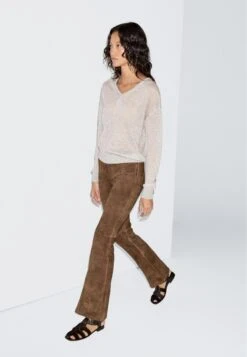 Massimo Dutti FINE SEMI-SHEER WITH V-NECK - Jumper - Grey 14 Massimo Dutti FINE SEMI-SHEER WITH V-NECK - Jumper - Grey -Massimo Dutti Shop e20d2158eedd4b8a873ade421c628a6b