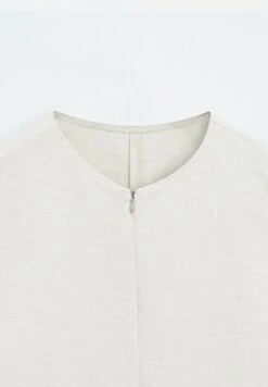 Massimo Dutti SHORT CREW NECK WITH POCKETS - Jumpsuit - Mottled Beige 19 Massimo Dutti SHORT CREW NECK WITH POCKETS - Jumpsuit - Mottled Beige -Massimo Dutti Shop e29ef6e1598e458cb49f4b4c0b44c48a