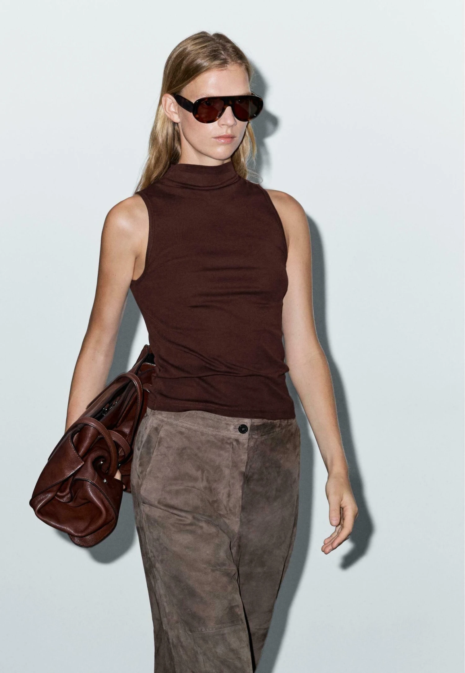 Massimo Dutti FITTED FUNNEL NECK - Top - Bordeaux 3 Massimo Dutti FITTED FUNNEL NECK - Top - Bordeaux