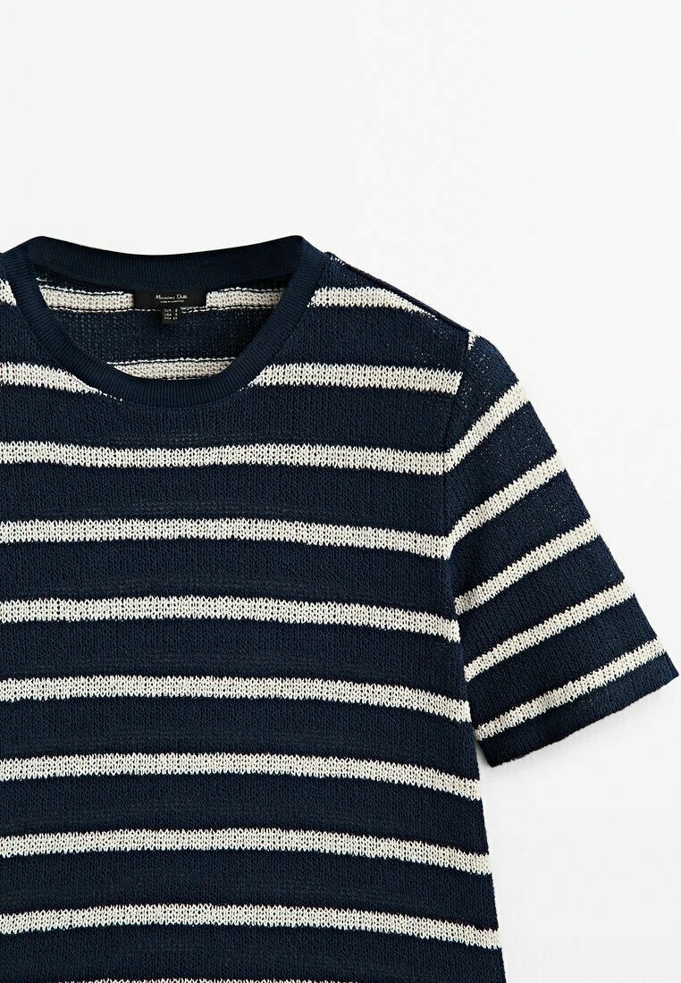 Massimo Dutti Textured Striped Blend - Print T-Shirt - Dark Blue 10 Massimo Dutti Textured Striped Blend - Print T-Shirt - Dark Blue - Image 8