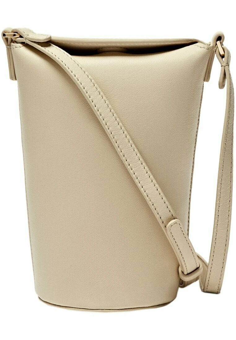 Massimo Dutti Vertical Mini- Handbag - White 3 Massimo Dutti Vertical Mini- Handbag - White