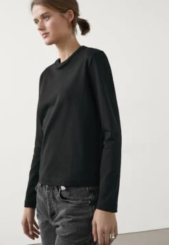 Massimo Dutti INTERLOCK LONG SLEEVE - Long Sleeved Top - Black -Massimo Dutti Shop e41cef4001d24426921d22d0119fefa3
