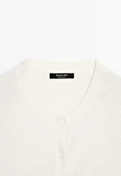 Massimo Dutti BUTTONED WITH CREW NECK - Cardigan - Beige 27 Massimo Dutti BUTTONED WITH CREW NECK - Cardigan - Beige -Massimo Dutti Shop e5dae30fd8cc49989d11a63ceb0bd7aa