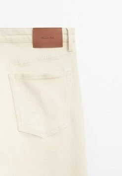 Massimo Dutti Jeans Tapered Fit - Beige -Massimo Dutti Shop e61fc5a42e8548688b35f2dbc298017a