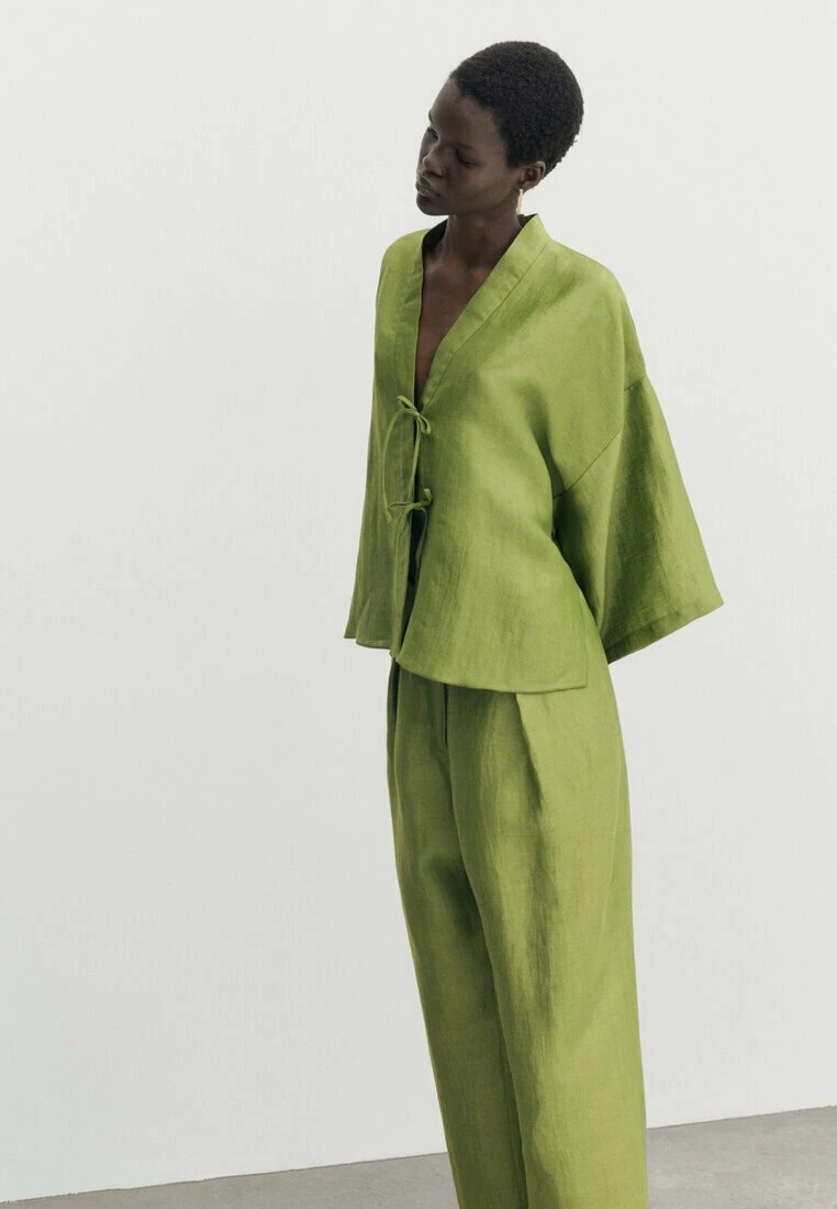 Massimo Dutti Blouse - Green 6 Massimo Dutti Blouse - Green - Image 4