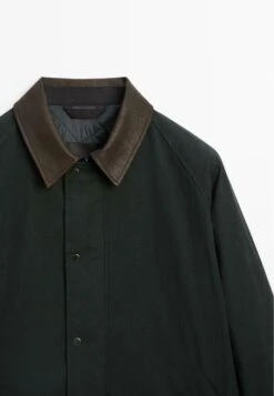 Massimo Dutti CONTRAST COLLAR WITH BUTTONS - Light Jacket - Dark Blue 20 Massimo Dutti CONTRAST COLLAR WITH BUTTONS - Light Jacket - Dark Blue -Massimo Dutti Shop e6e02545dd664378b2f73ecf367d1fae