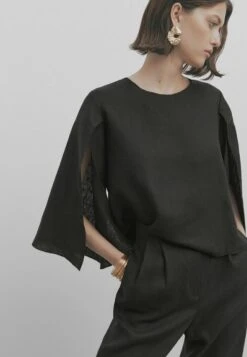 Massimo Dutti Studio With Opening At The Sleeve - Blouse - Black