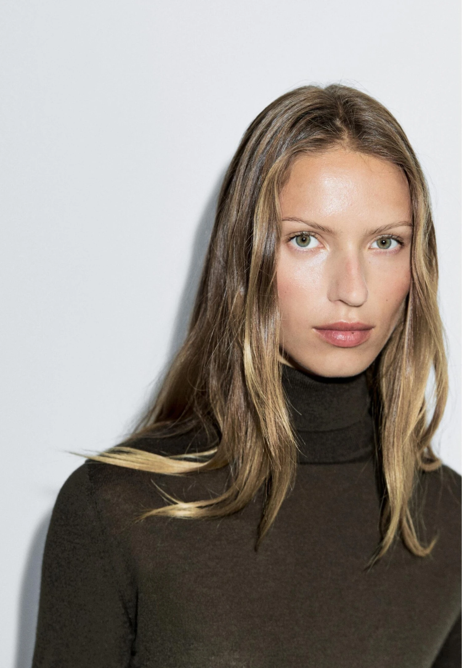 Massimo Dutti Jumper - Light Green 6 Massimo Dutti Jumper - Light Green - Image 4