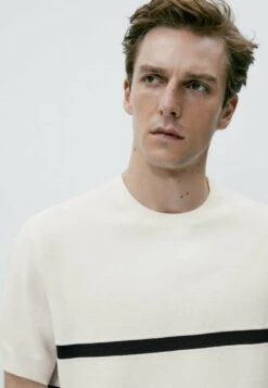 Massimo Dutti Stripe Textured - Print T-Shirt - Beige -Massimo Dutti Shop e883de4e4b3749a394615b9b8ba38904